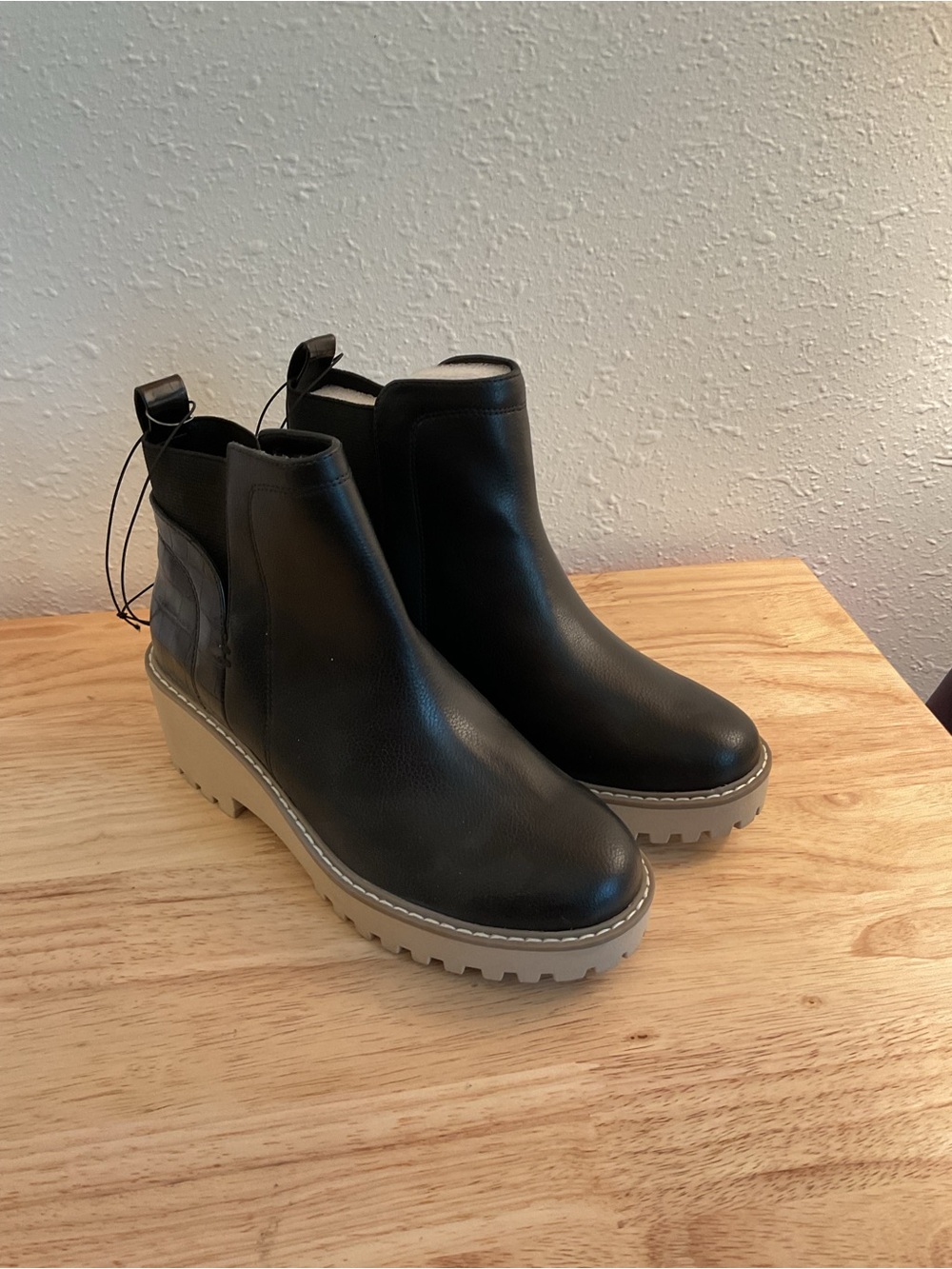 Dolce Vita Black Chelsea Lug Sole Ankle Boots with Tan Platform